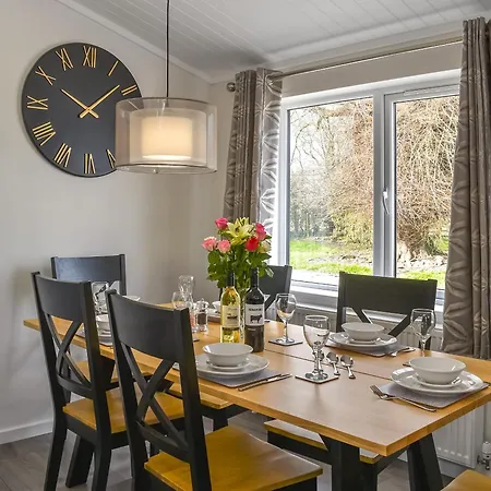 Holiday home Marfield